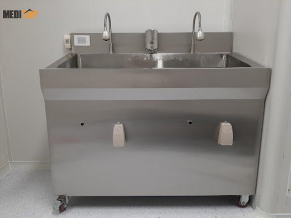 Bồn rửa tay phẫu thuật inox